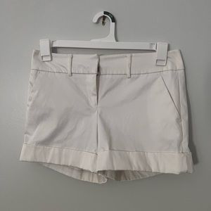 7th Avenue White Shorts